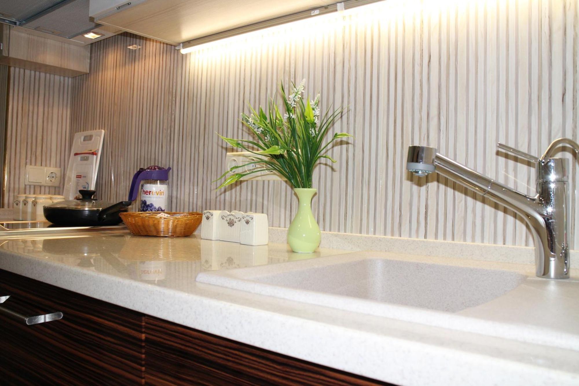 Elite Odessa Apartments מראה חיצוני תמונה